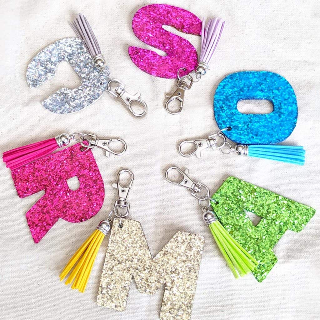 DIY Cricut Glitter Letter Keychains