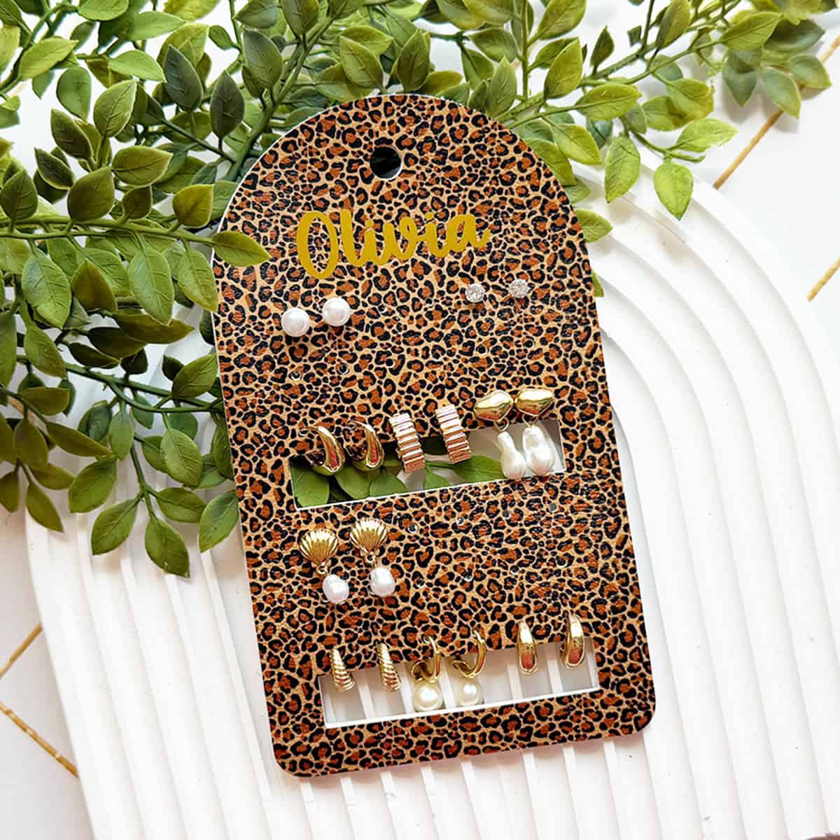DIY Faux Leather Travel Earring Holder