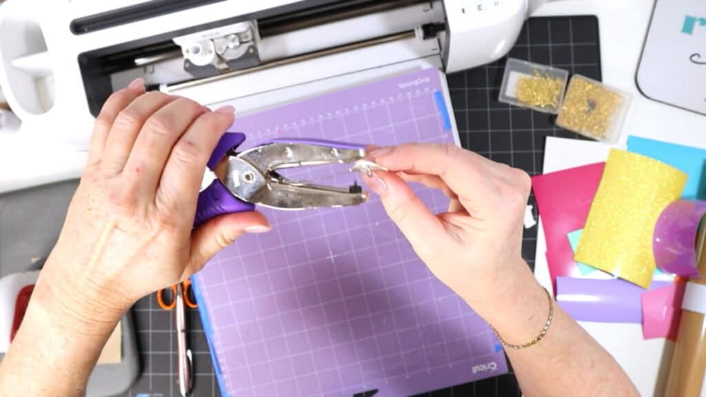 DIY Cricut Faux Leather Bird's Nest & Bird House Earrings Tutorial