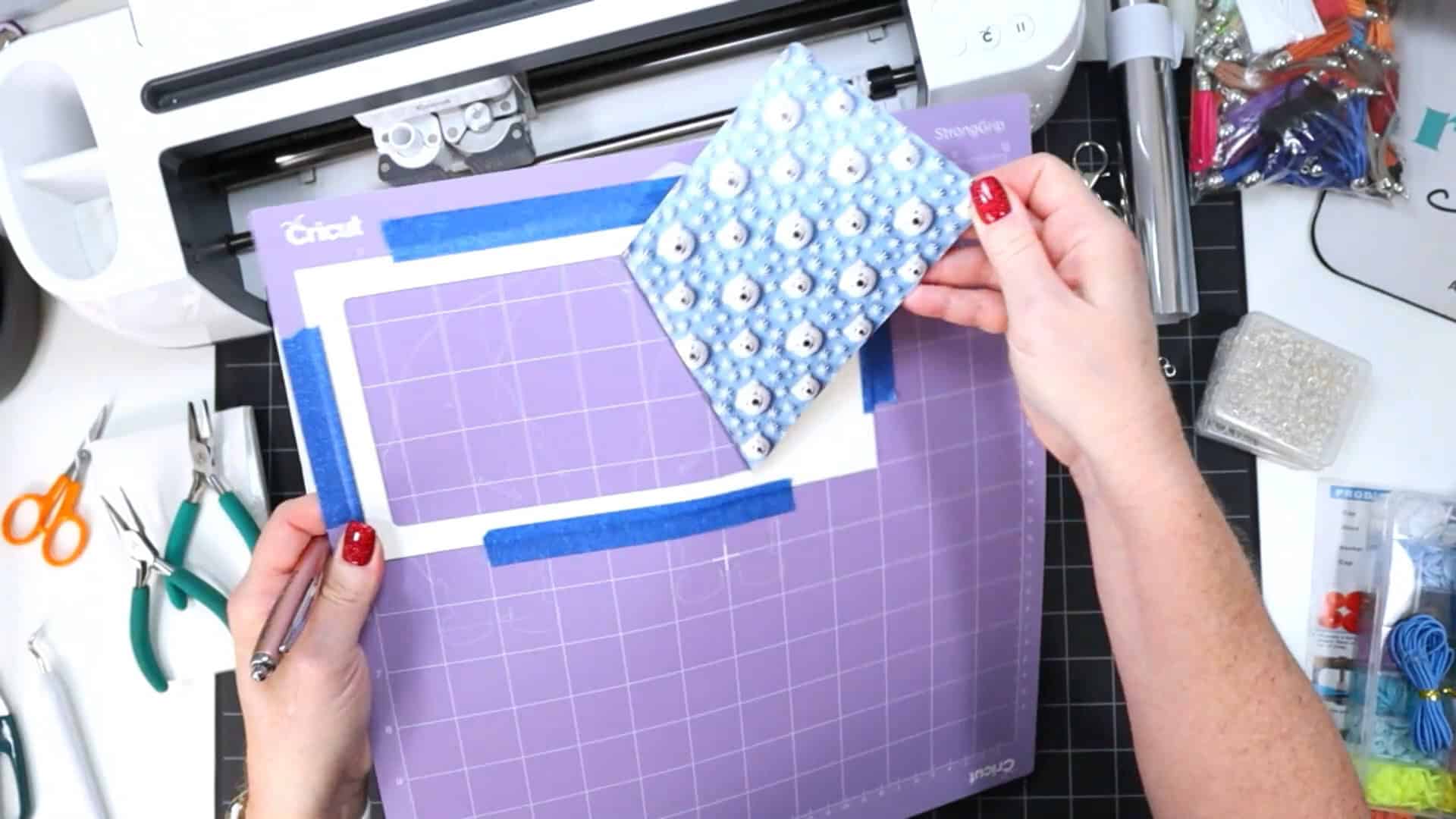 How to Make a Faux Leather Mini Photo Album Keychain with a Cricut ...