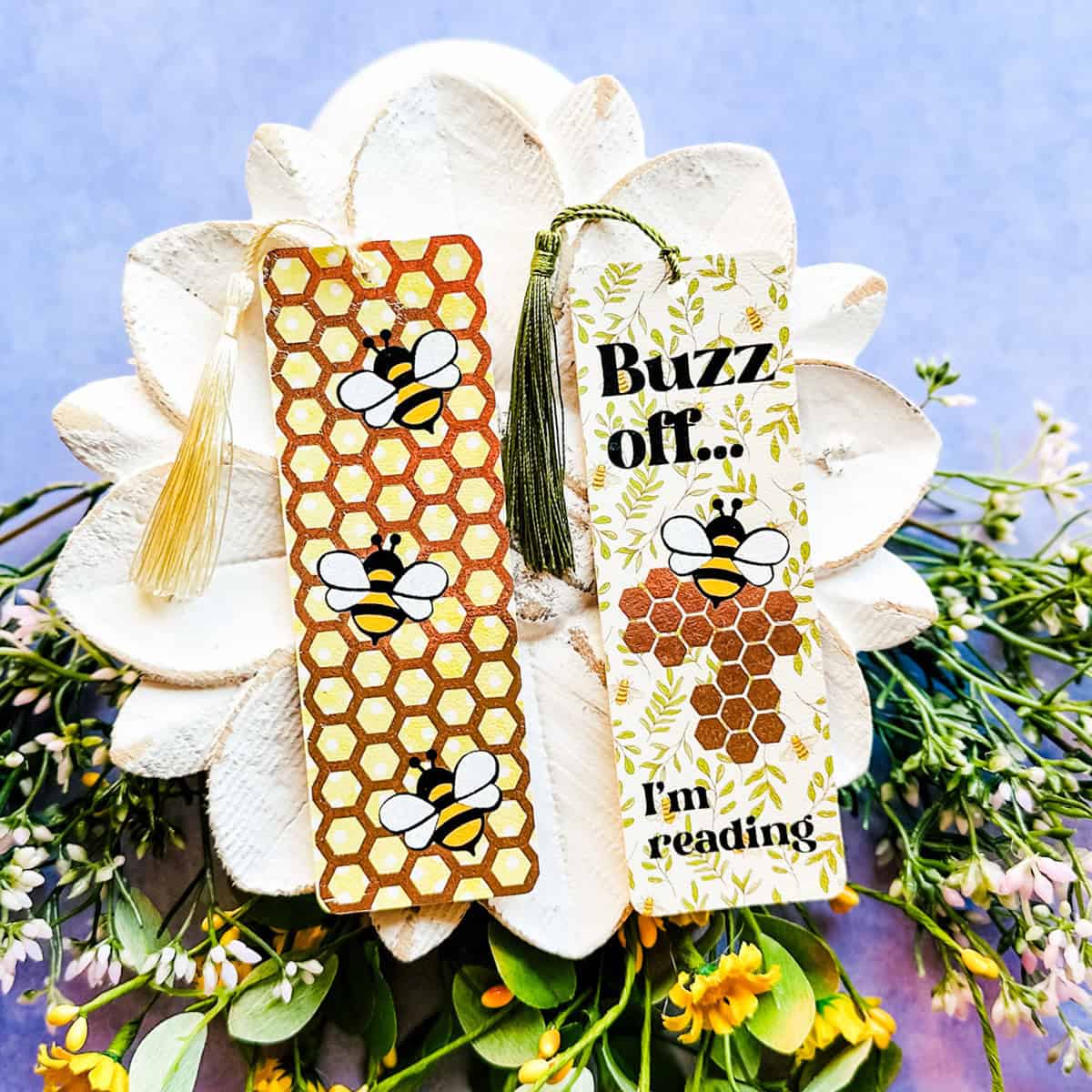 How to Make Faux Leather Bee Bookmarks with a Cricut