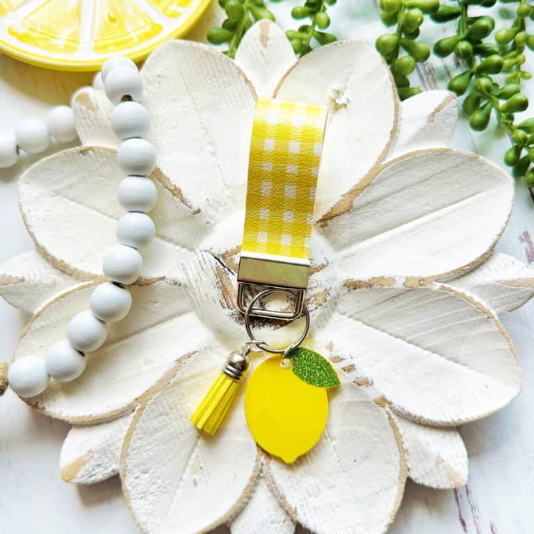 How to Make a Faux Leather Lemon Keychain with a Cricut