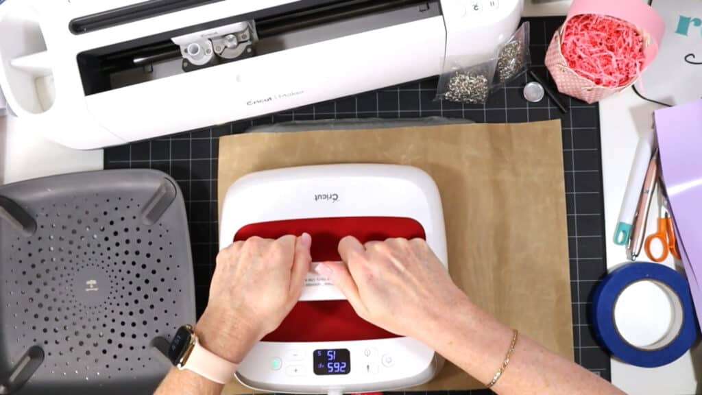 Tutorial photo of making a Faux Leather Spring Mini Basket with a Cricut