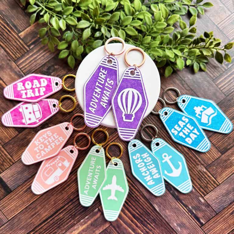 How to Make Faux Leather Travel Motel Keychains with a Cricut