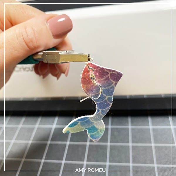 Download Easy Cricut Diy Mermaid Tail Earrings Amy Romeu